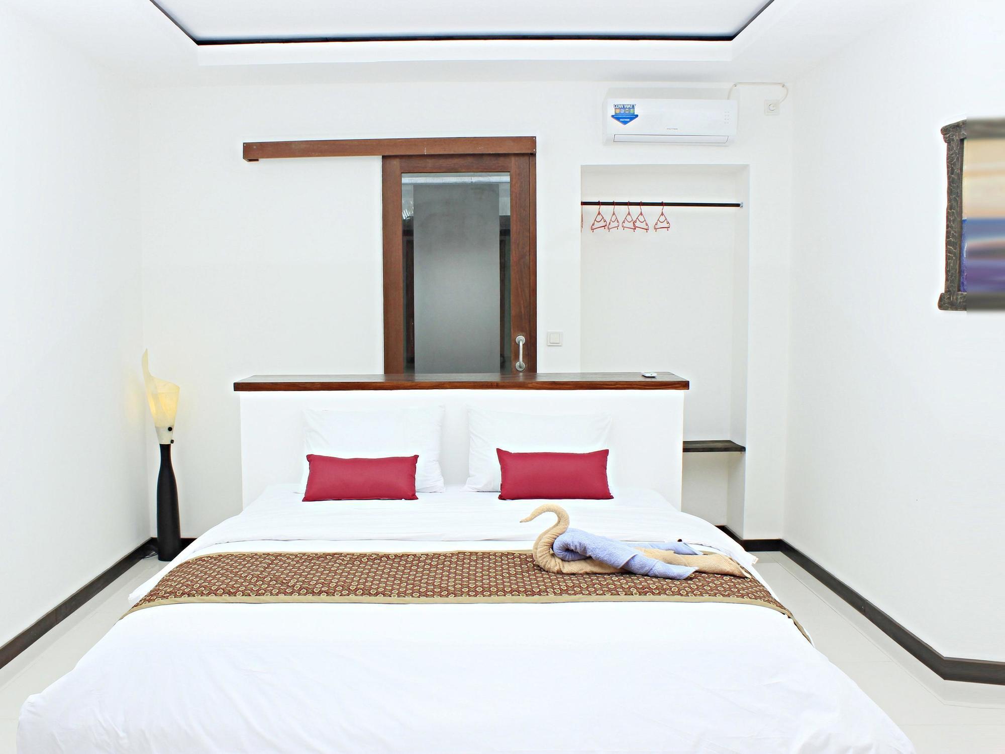 Hotel Zamburger Lombok - Previously Alam Mimpi Hotel Mangsit Eksteriør billede