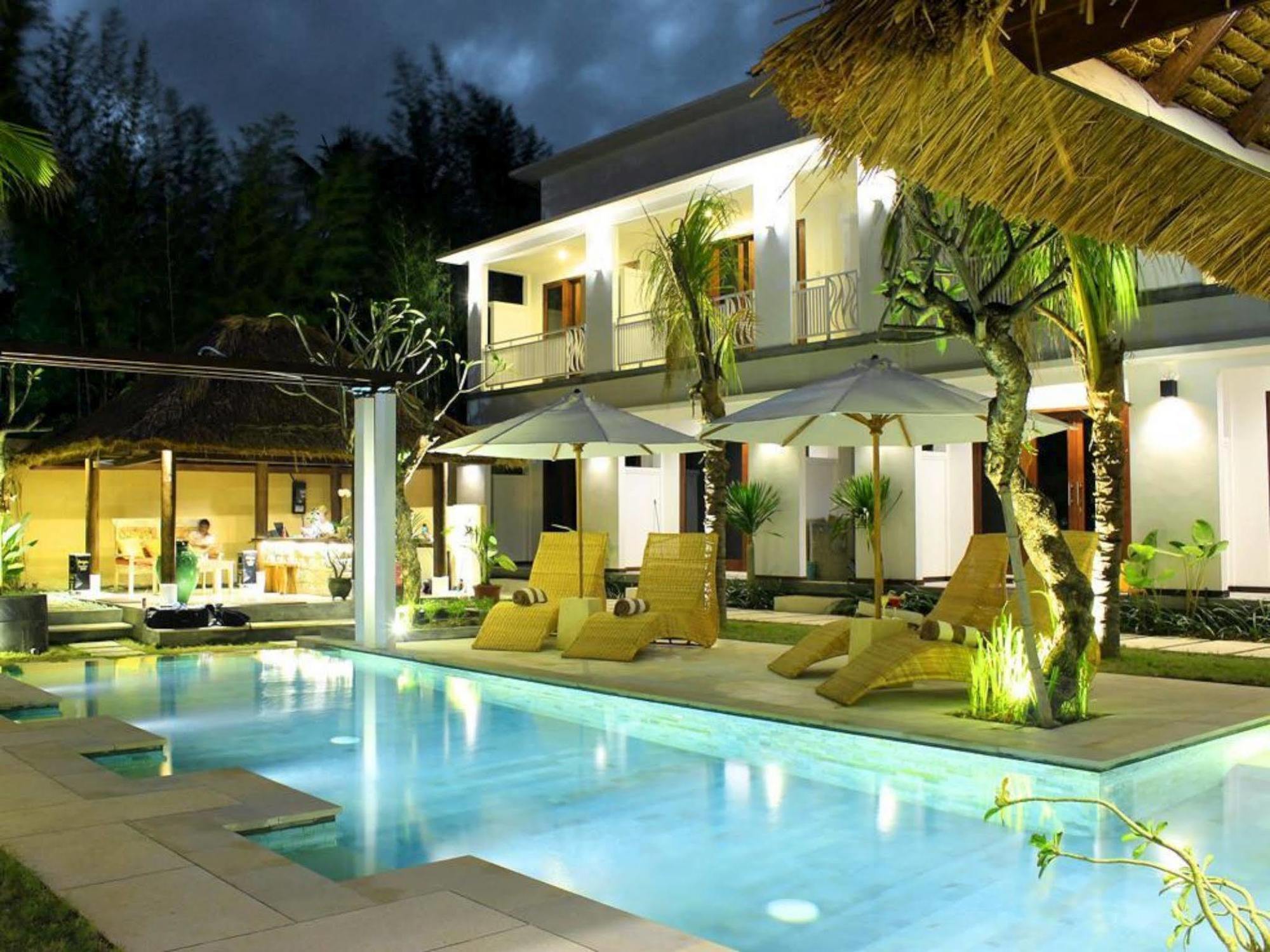 Hotel Zamburger Lombok - Previously Alam Mimpi Hotel Mangsit Eksteriør billede